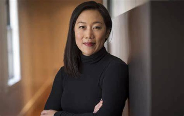 Priscilla Chan Bio, Net Worth, Age, Married, Husband, Children