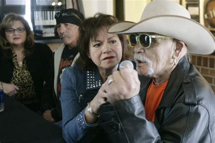 Ritchie Valens Brother What Ritchie Valens Brother Bob Morales Did