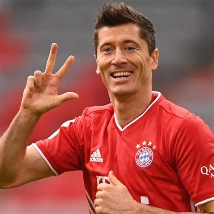 Robert Lewandowski wins Striker of the Year at Ballon d&rsquo;Or 2021 award