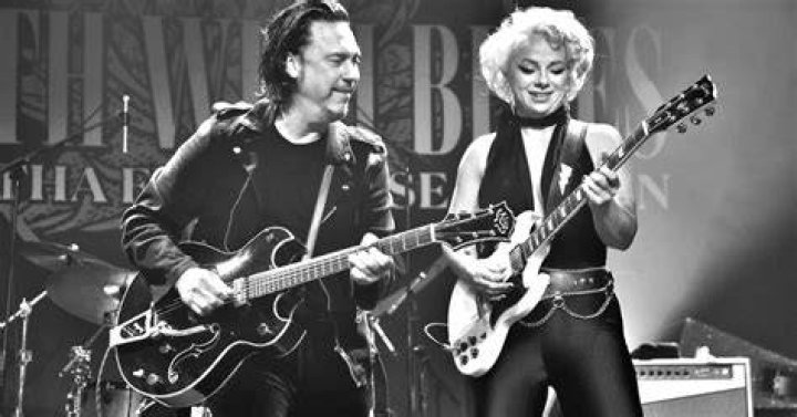 Samantha Fish Husband, Age, Height, Net Worth, Wiki