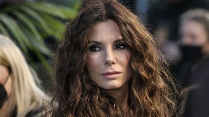 Sandra Bullock Had a 'Big Time' Crush on Keanu Reeves