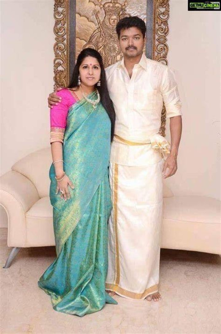 Sangeetha Vijay in Vesti