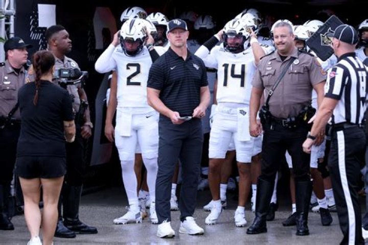Scott Frost Reportedly Didn't Pursue The Florida Job The Spun