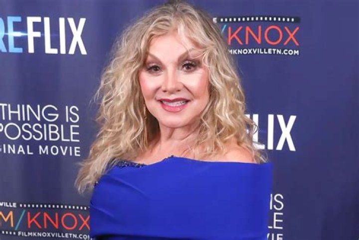 Stella Parton How old is Stella Parton? All about Dolly Parton’s