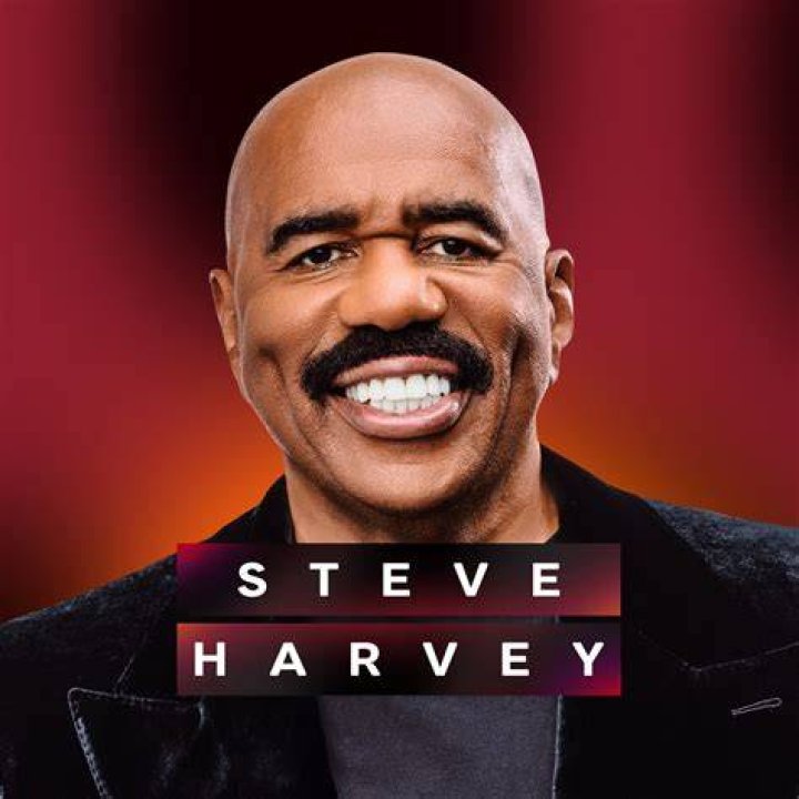 Steve Harvey gets emotional about mom
