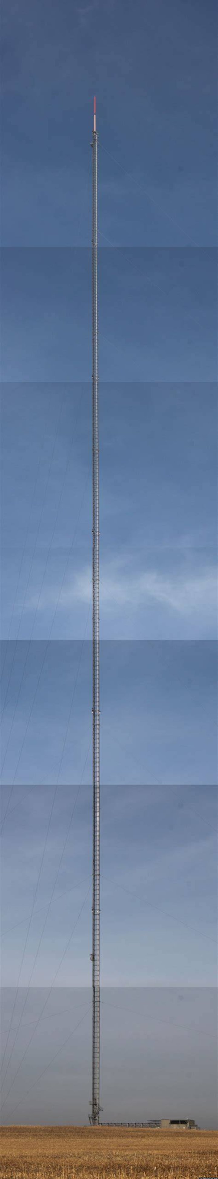 The KDLT Mast, The World's AlmostTallest Transmission Tower Stands In