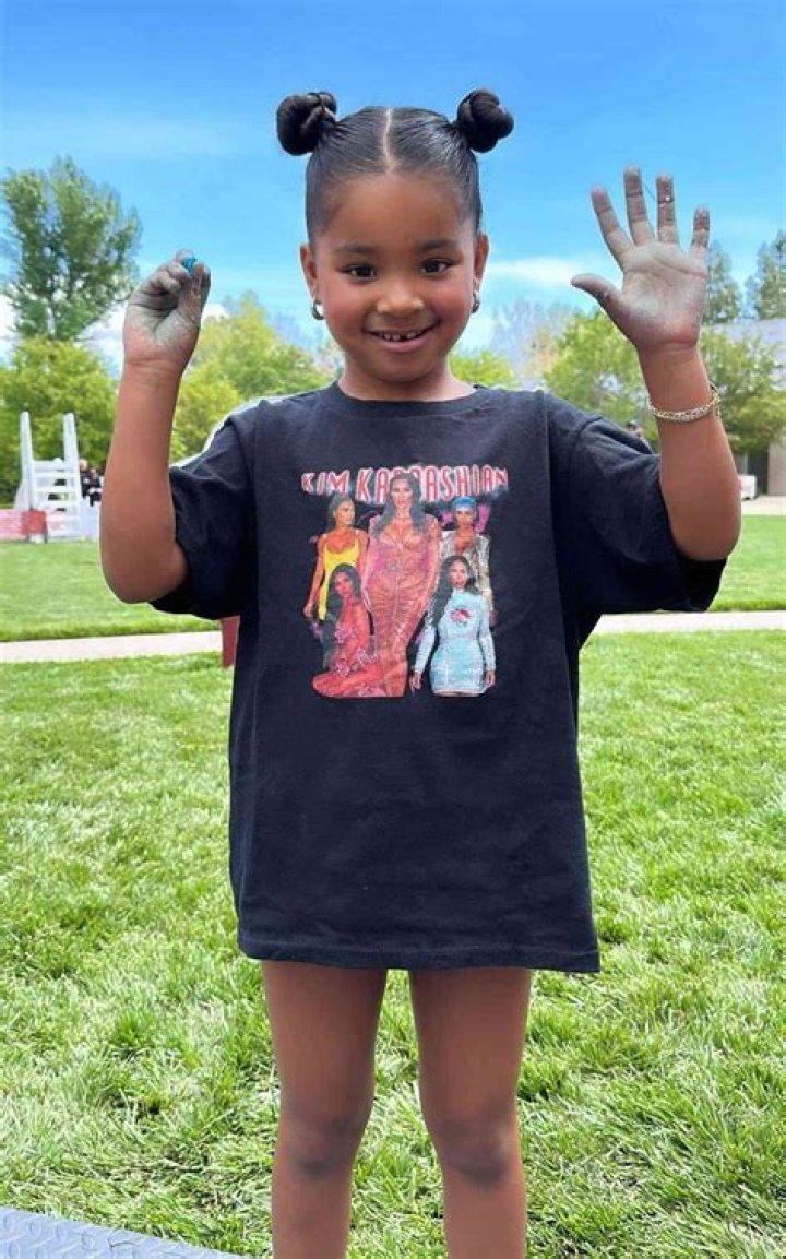True Thompson Wears Shirt with Kim Kardashian's Most Iconic Looks Photo