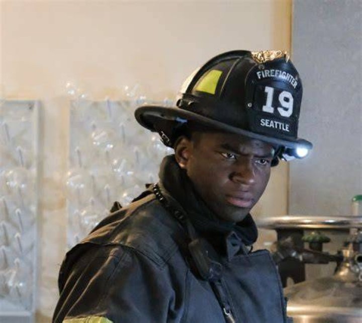 Why did Station 19 kill off Dean Miller?