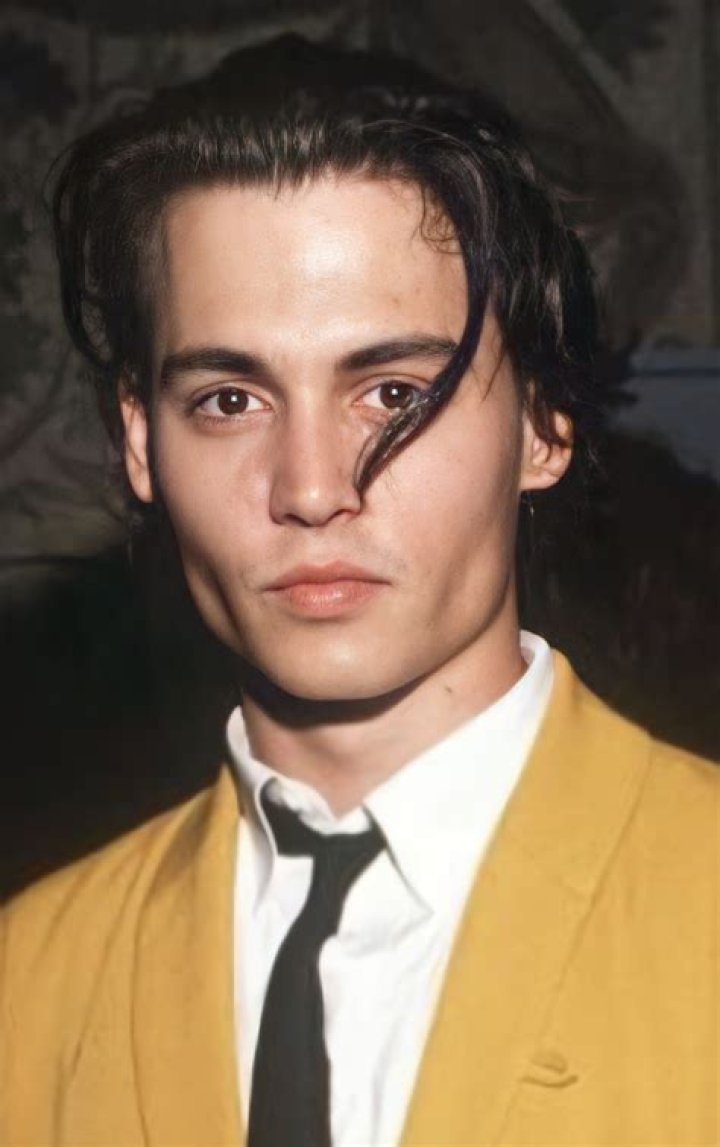 Young Johnny Depp Johnny Depp Joven, 90s Johnny Depp, Johnny Depp Fans